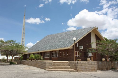 WW-Nabibia-WINDHOEK-Windhoek-Oos-Nederduitse-Gereformeerde-Kerk_01